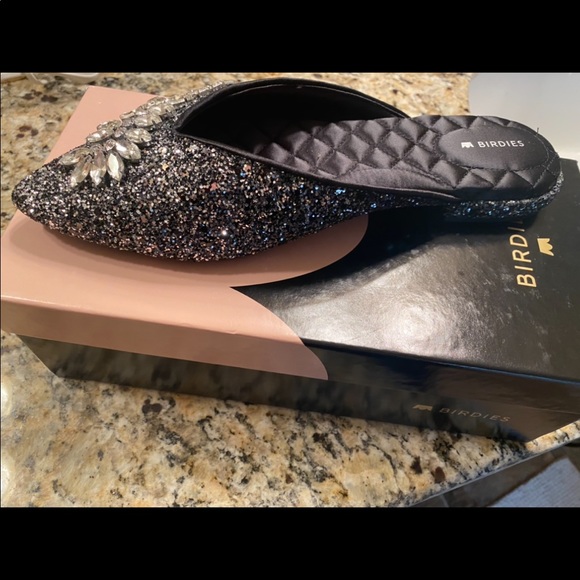 Birdies the Swan Flats - Picture 6 of 8